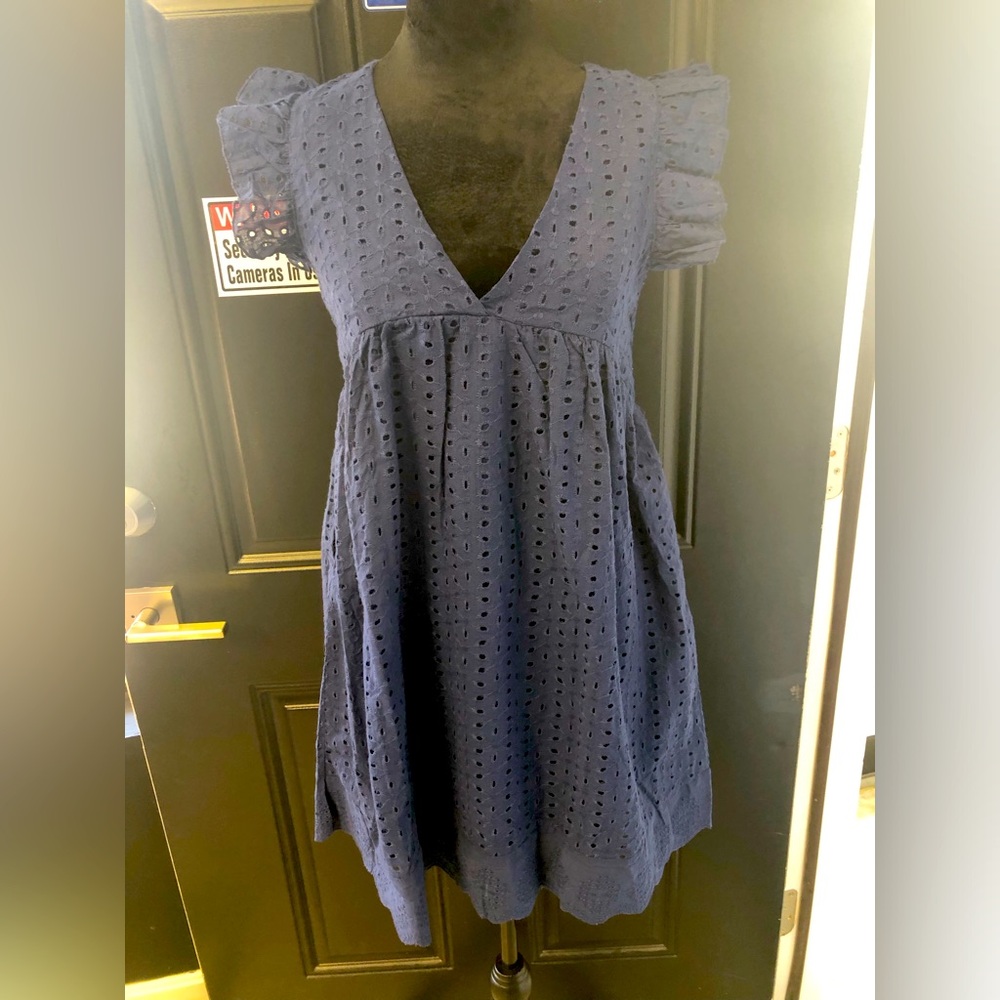 🟩 4/$15 NWOT boutique style babydoll dress w/pockets. Dark Blue size XS 15” PTP